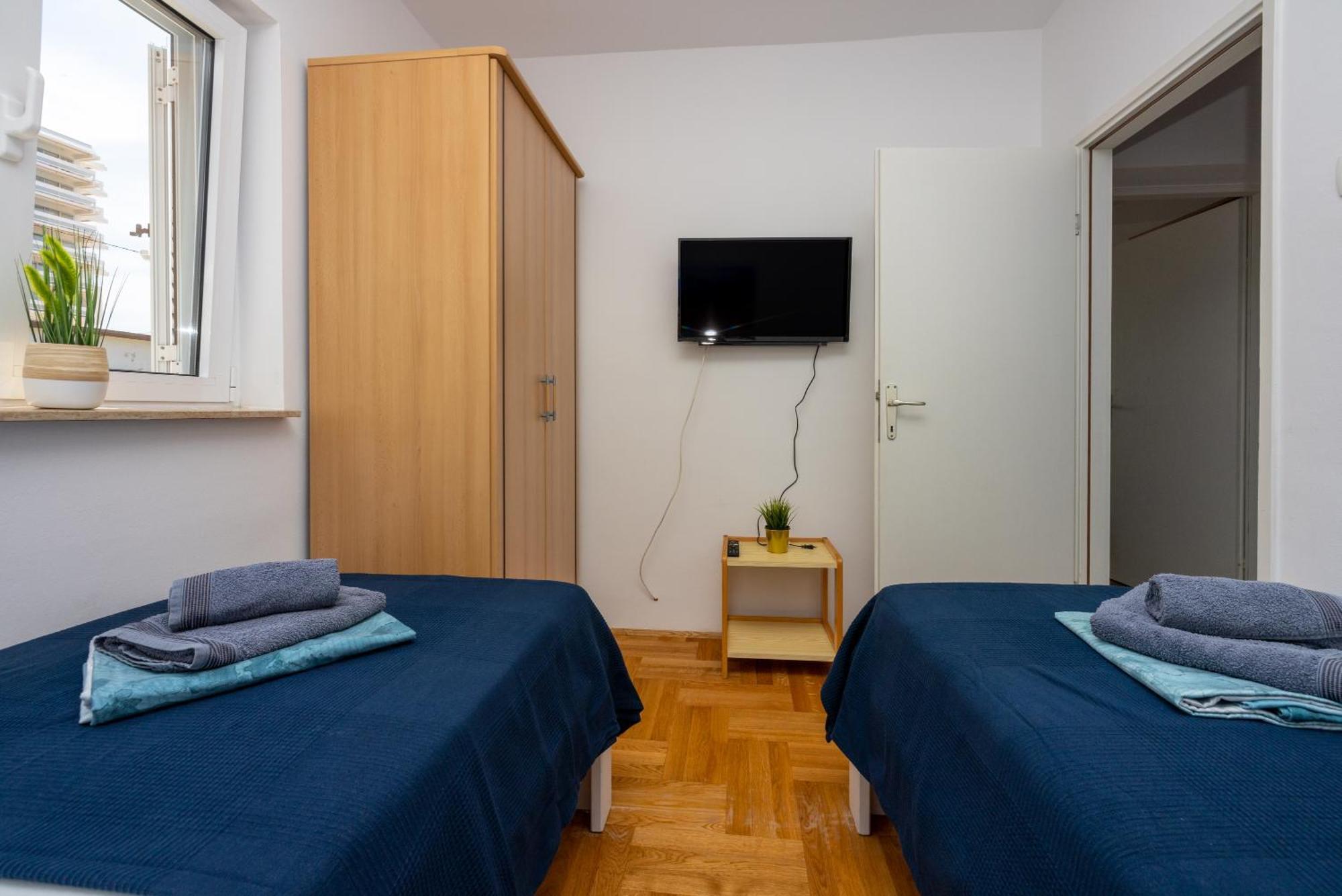 Apartments Podvezanec Crikvenica Bagian luar foto