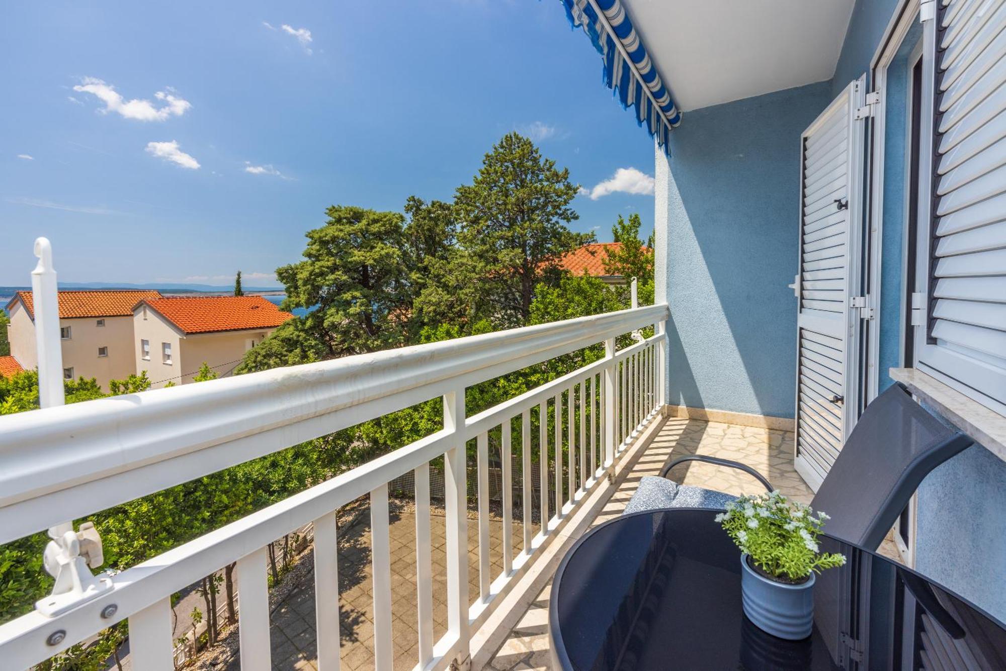 Apartments Podvezanec Crikvenica Bagian luar foto